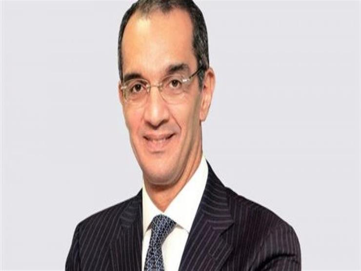 وزير الاتصالات عمرو طلعت
