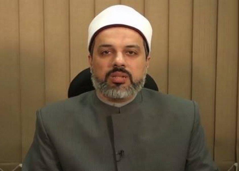 الدكتور أحمد ممدوح أمين الفتوى بدار الإفتاء       