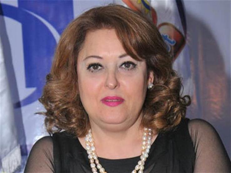 الفنانة نهال عنبر