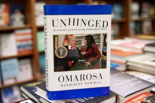 يتحدث الكتاب عن فترة عملها في البيت الأبيض