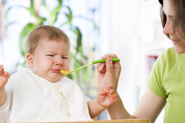 7 أخطاء ترتكبها الأمهات تعمل على ضعف شهية أطفالهن