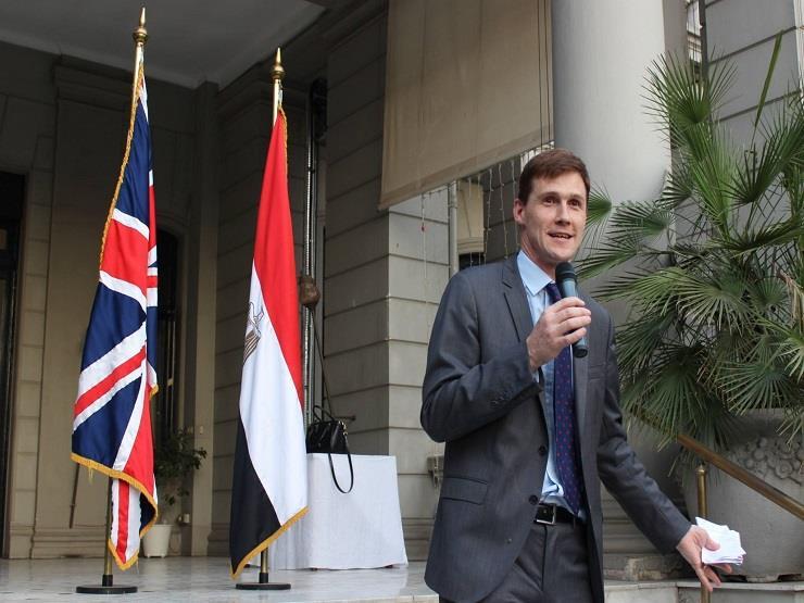 السفير البريطاني في القاهرة جون كاسن