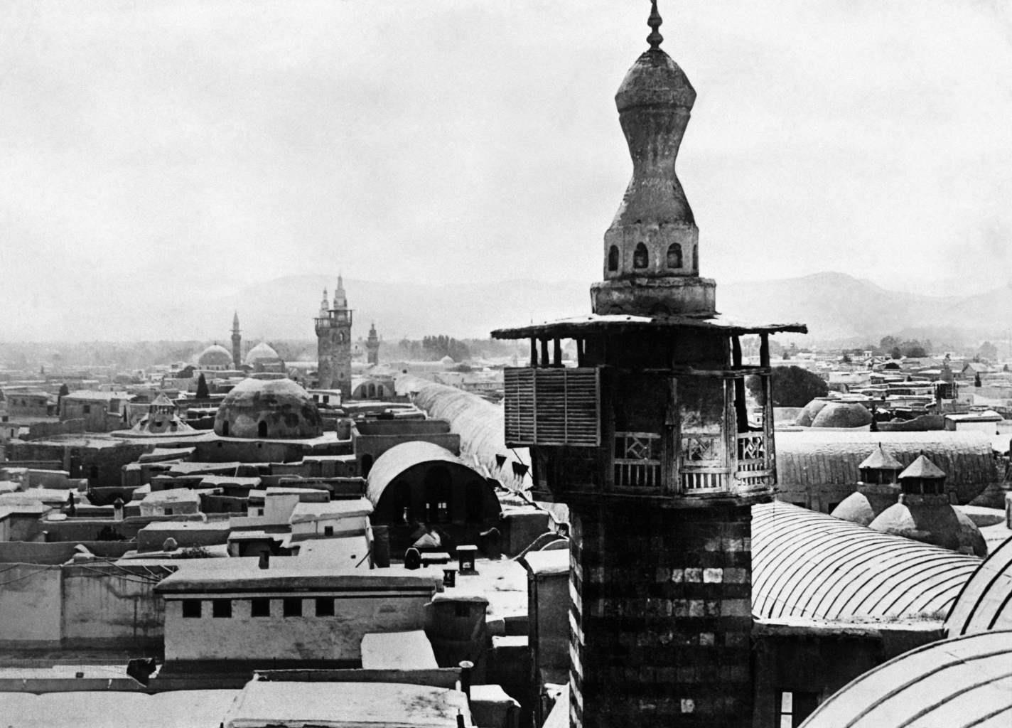 مسجد في دمشق عام 1930