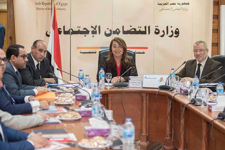 غادة والي وزيرة التضامن خلال الاجتماع