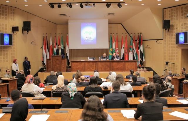 افتتاح مؤتمر العلاقات بين المشرق والمغرب العربيين