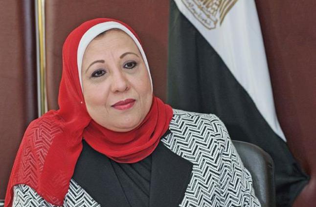 نادية مبروك رئيس الإذاعة