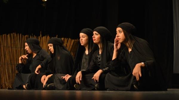 الطوق والأسورة 1