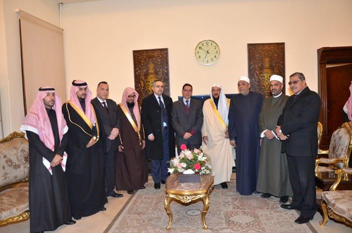 وفدا السعودية والأردن يصلان القاهرة