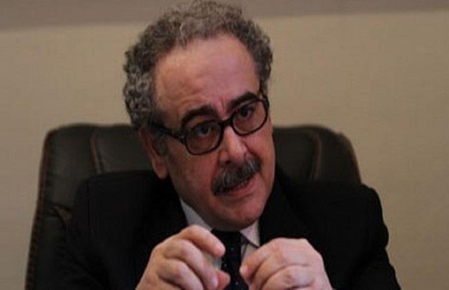 الدكتور علاء عبد الهادي