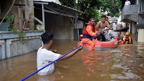 فيضانات في إندونيسيا 