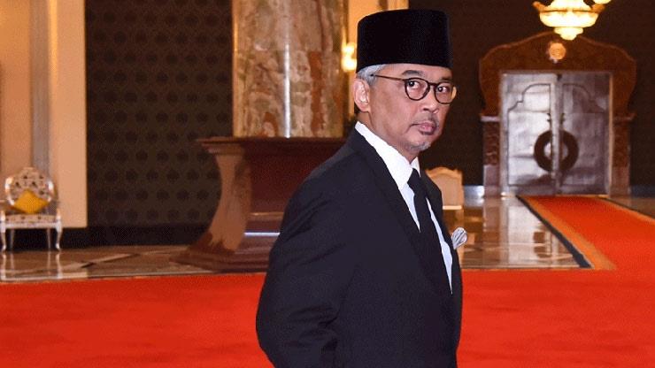 عبدالله أحمد شاه ملك ماليزيا الجديد