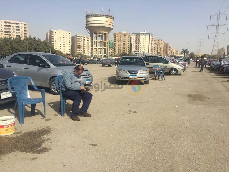 سوق السيارات في الحي العاشر بمدينة نصر