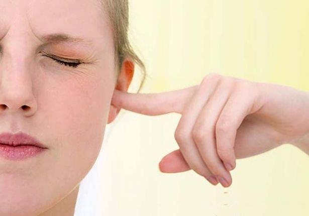 علماء يطورون علاجا لطنين الأذن