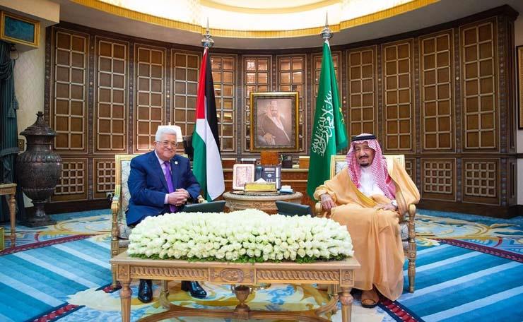 الملك سلمان والرئيس الفلسطيني محمود عباس