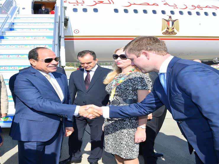 السيسي يصل سوتشي