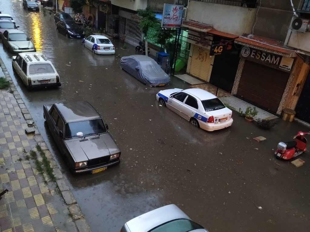 غرق شوارع بورسعيد في مياه الأمطار