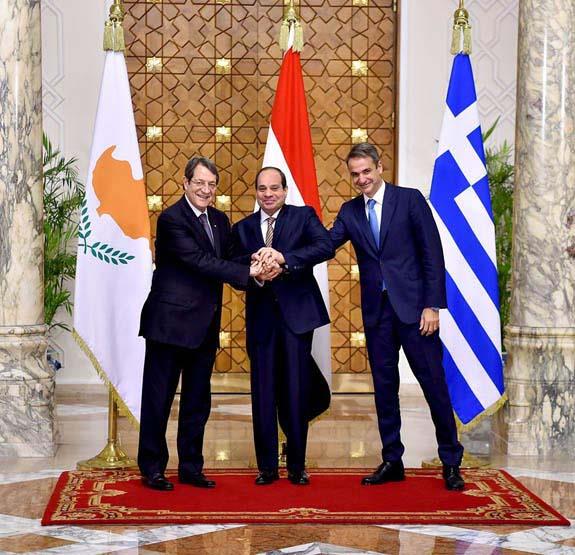 قمة ثلاثية بين مصر وقبرص واليونان