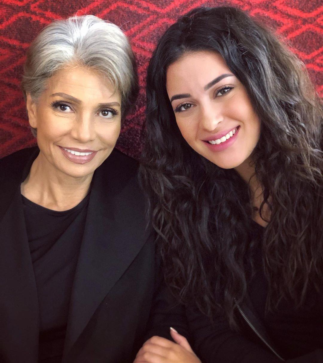 sawsanbadrofficial_74366502_1002773060108872_2483334621957965236_n