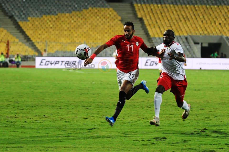 كهربا لاعب منتخب مصر أمام كينيا