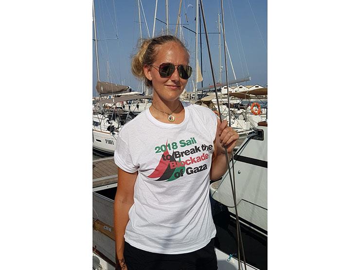 إيلين هانسون ناشطة سويدية تدعم القضية الفلسطينية