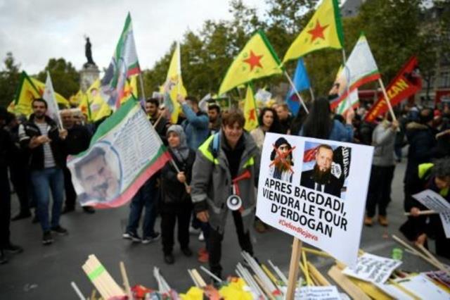 تظاهرة للاكراد في باريس دعما لاكراد سوريا