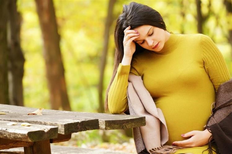 هل تعانين من اكتئاب ما قبل الولادة؟ إليكِ 5 نصائح
