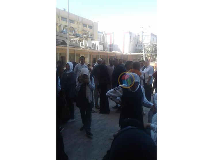 اختناق طالبات مدرسة فنية بسبب تسرب غاز من مصنع كيم