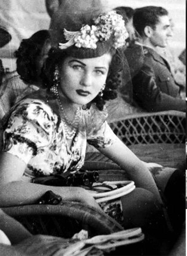 الأميرة فوزية شقيقة الملك فاروق