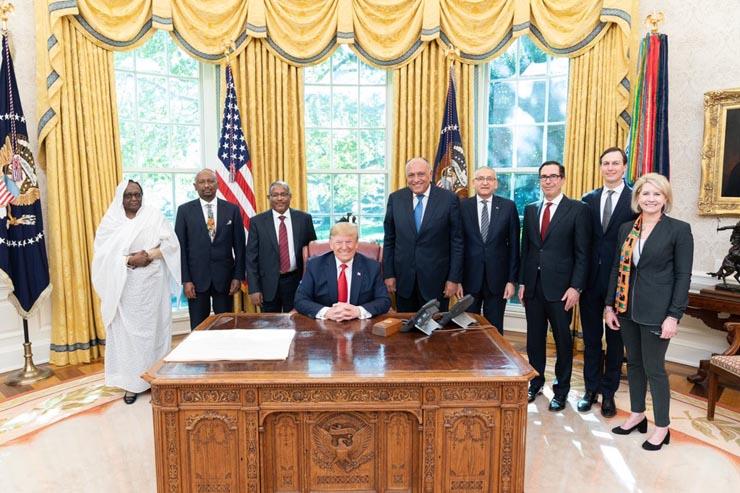 ترامب يجتمع مع شكري ومسؤولين من إثيوبيا والسودان ب