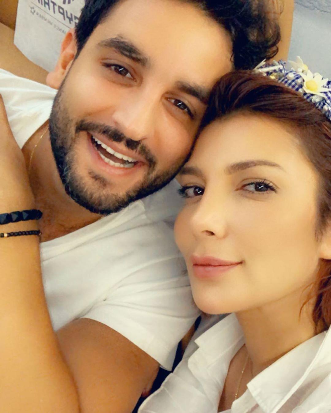 assala_official_75252636_562105817693617_590571236354519951_n