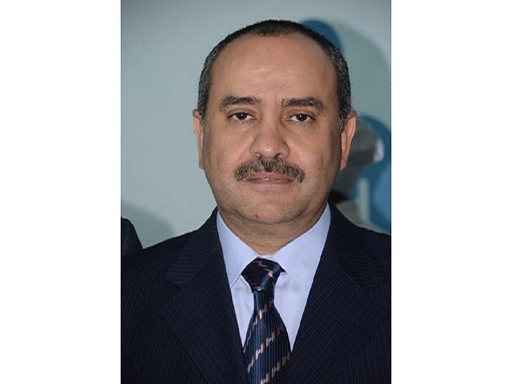 الطيار محمد منار وزير الطيران المدني