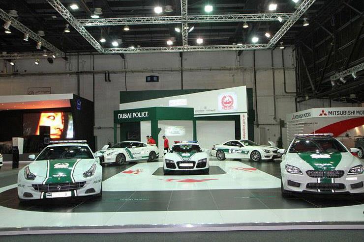 أسطول سيارات شرطة دبي 