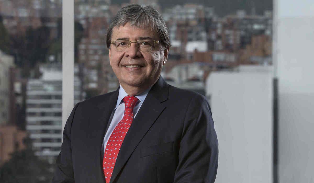 وزير الخارجية الكولومبي، كارلوس هولمز تروخيلو