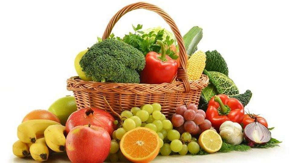 السر لصحة ممتازة.. 400 غرام من الخضراوات والفواكه 