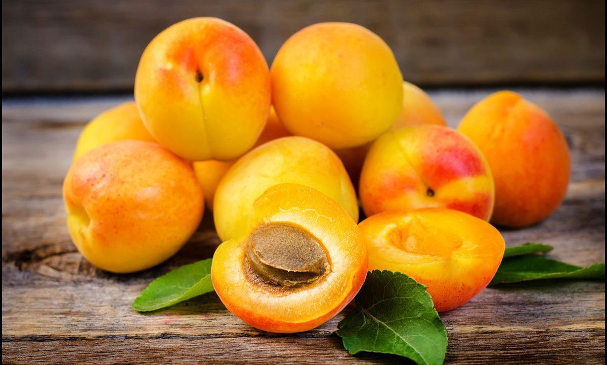 هذه الفاكهة الموسمية تقلل من ارتفاع ضغط الدم 