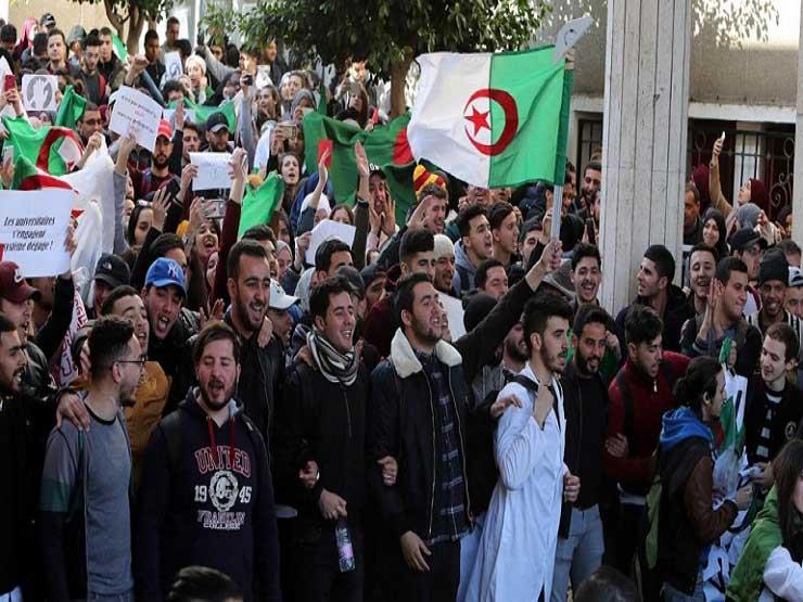 الأحتجاجات في الجزائر