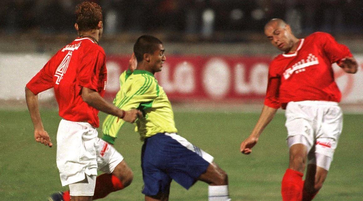 مباراة الأهلي وصنداونز 2001