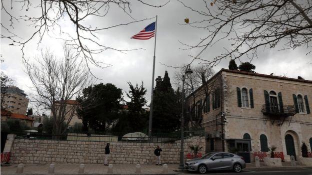 دمج القنصلية الأمريكية في القدس