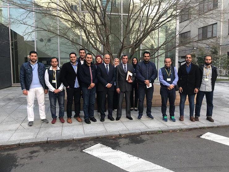رئيس جامعة كفرالشيخ مع طلاب مصريين في اليابان