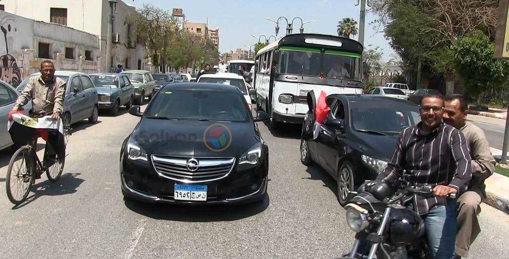 مسيرة بالسيارات للعاملين في مطاحن مصر