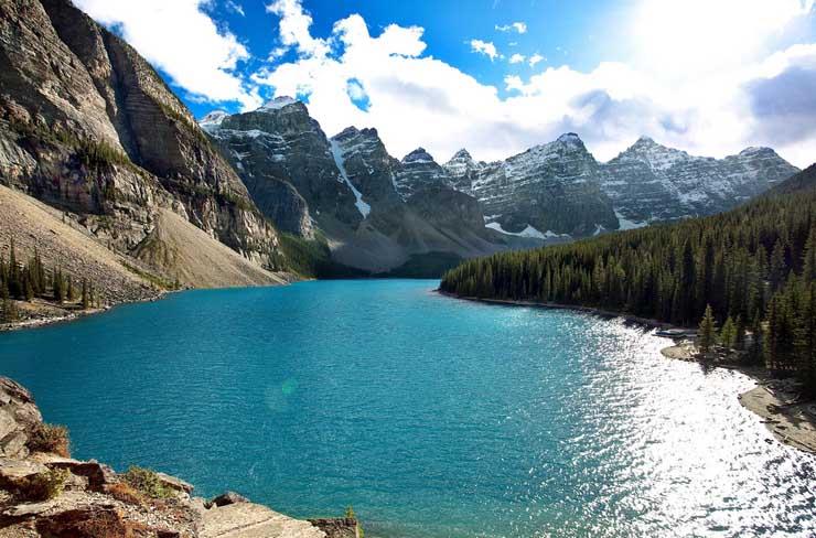  Moraine Lake Alberta Canada