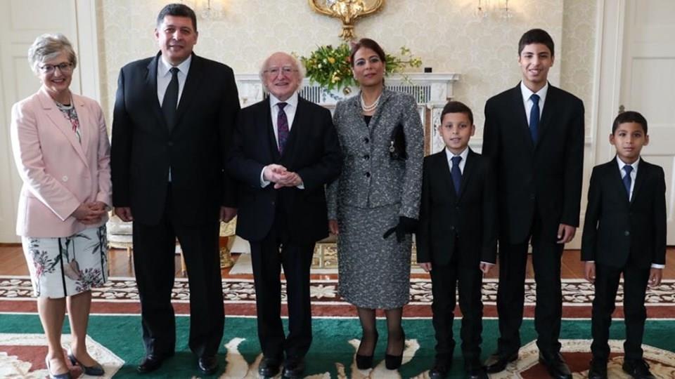 سفير مصر في دبلن يقدم أوراق اعتماده إلى رئيس أيرلن