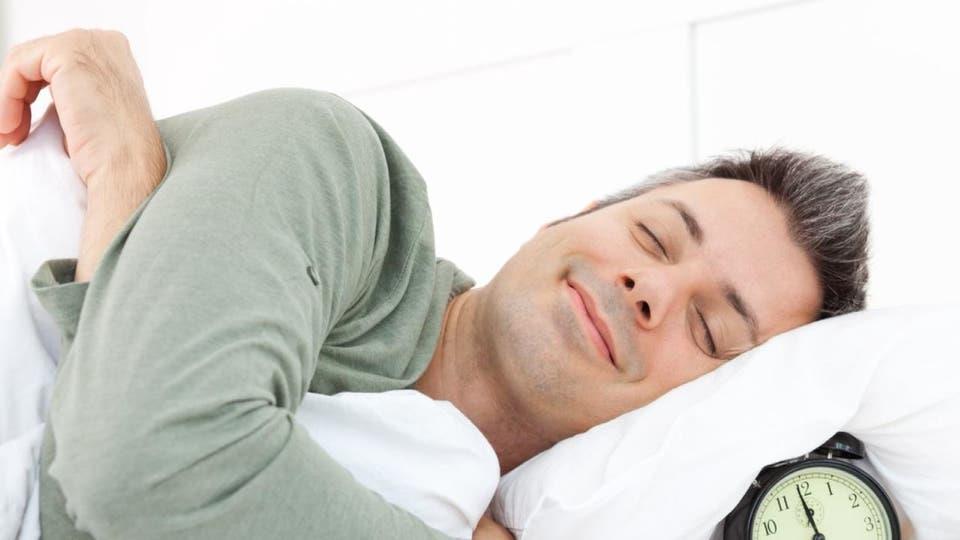  نتيجة تعاكس السائد.. الإفراط في النوم قد يضر أيضا