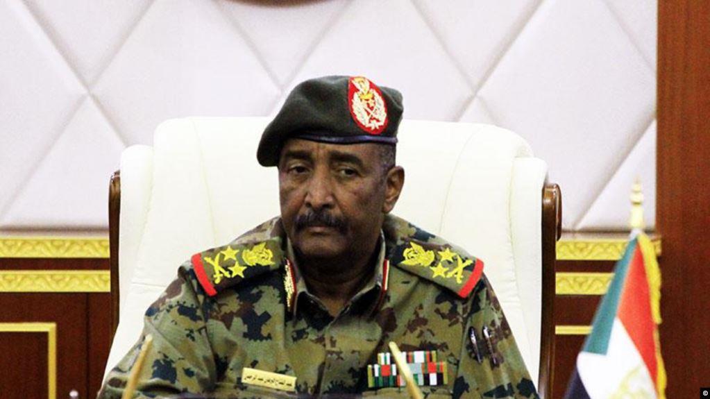 رئيس مجلس السيادة السوداني الفريق أول ركن عبد الفت