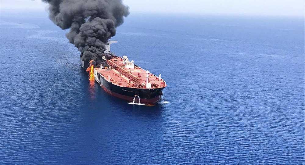 استهداف ناقلة النفط ببحر عمان