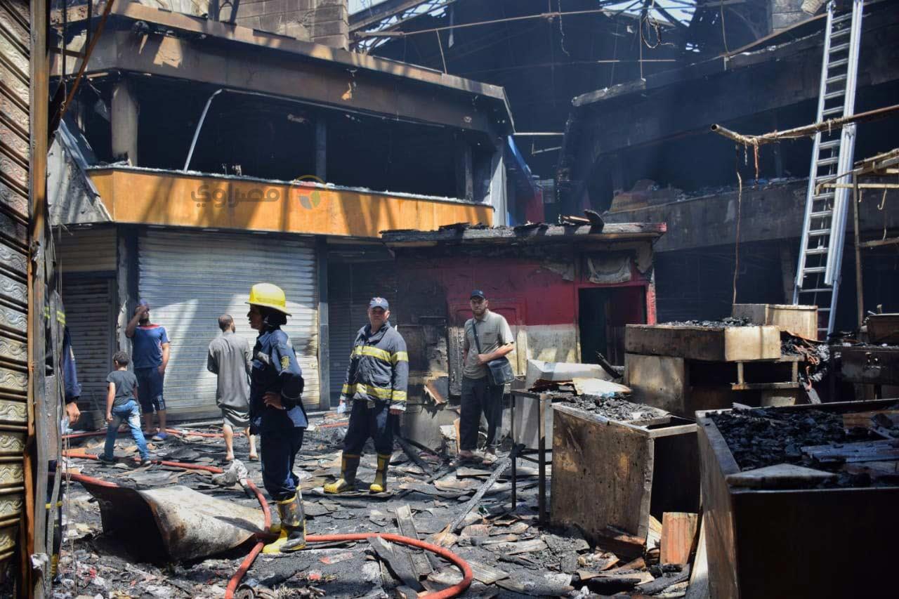 النيابة تنتدب المعمل الجنائي في حريق "سوق الخضار"