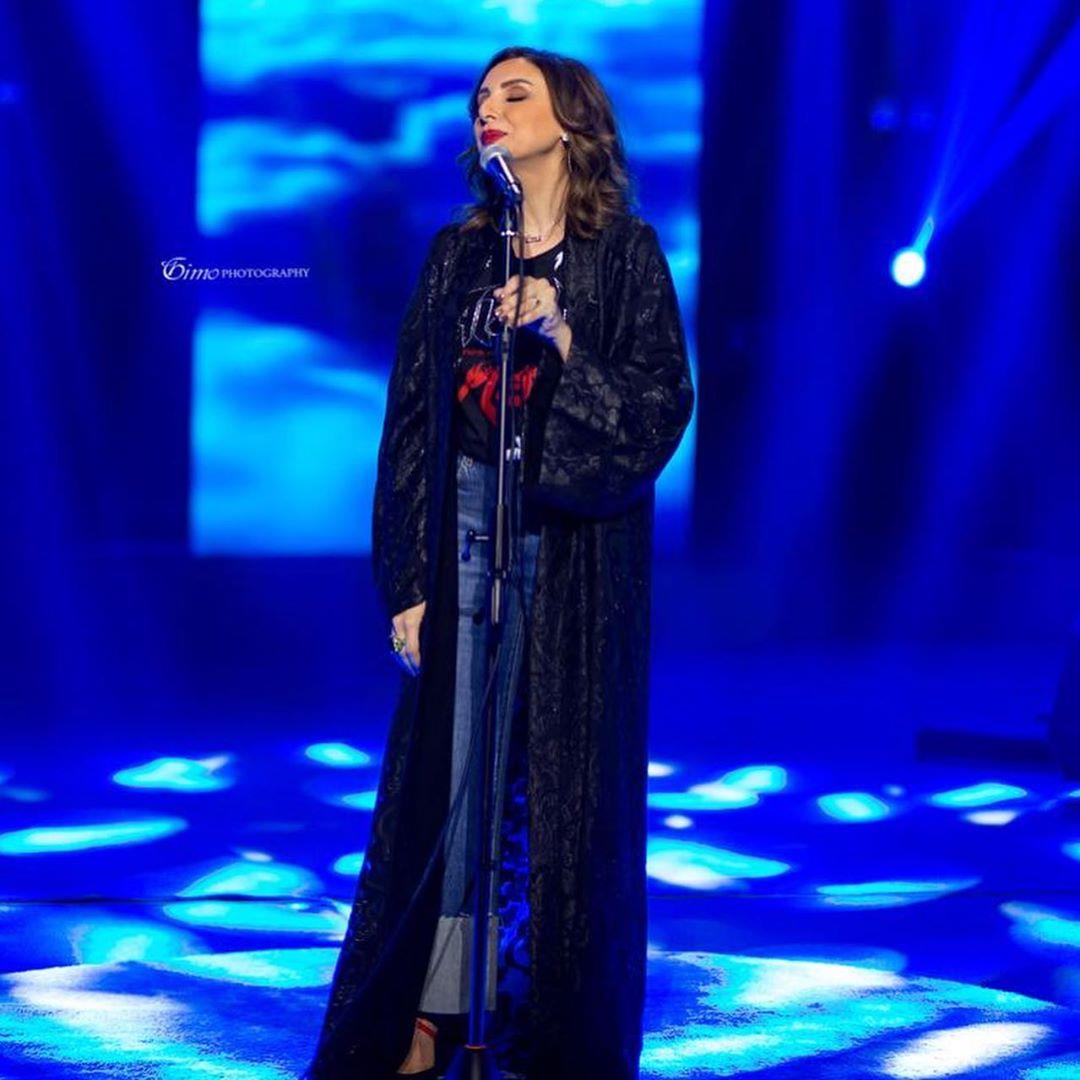 anghamofficial_61310273_423225795197695_2251616249386720446_n