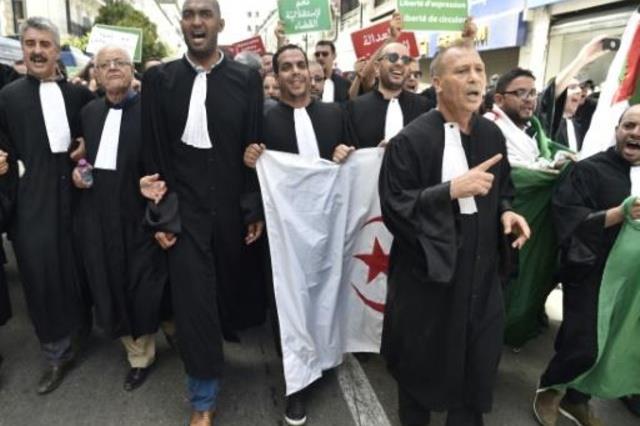 محامون يتظاهرون في العاصمة الجزائرية
