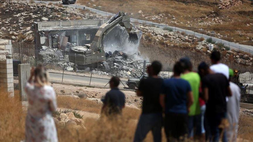 هدم قوات الأحتلال منازل الفلسطينيين