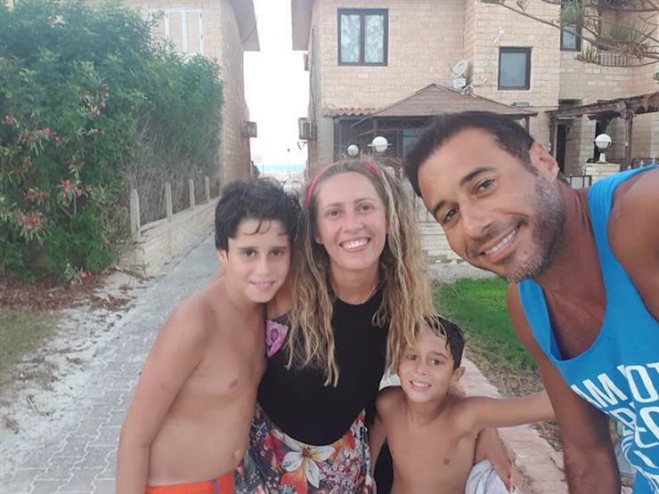 أحمد السعدني وأسرته